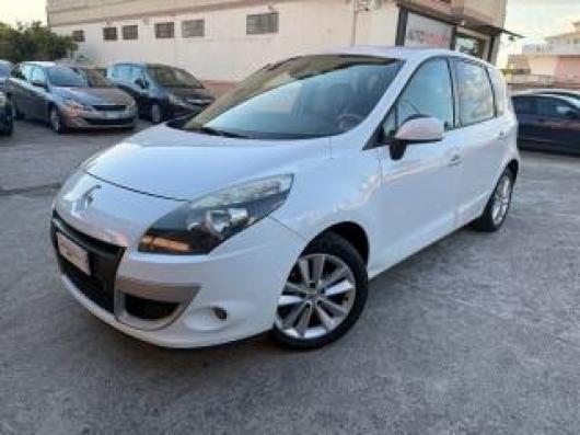 usato RENAULT Scenic