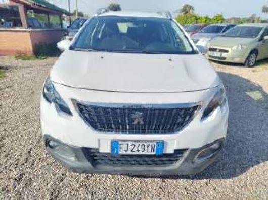 usato PEUGEOT 2008