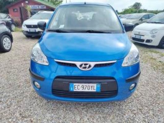 i10
