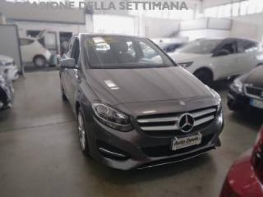 usato MERCEDES B 180