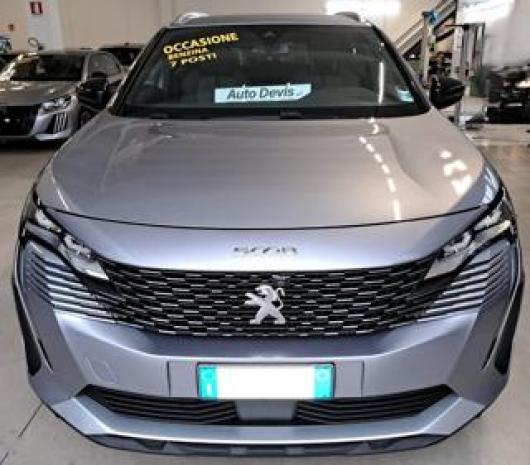 usato PEUGEOT 5008