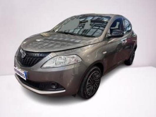usato LANCIA Ypsilon