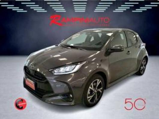 Km 0 TOYOTA Yaris