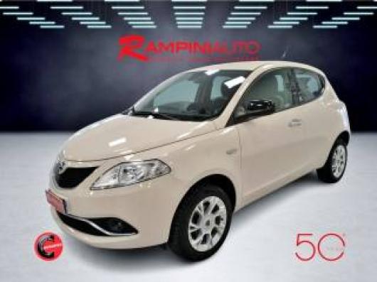 usato LANCIA Ypsilon