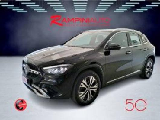 usato MERCEDES GLA 180