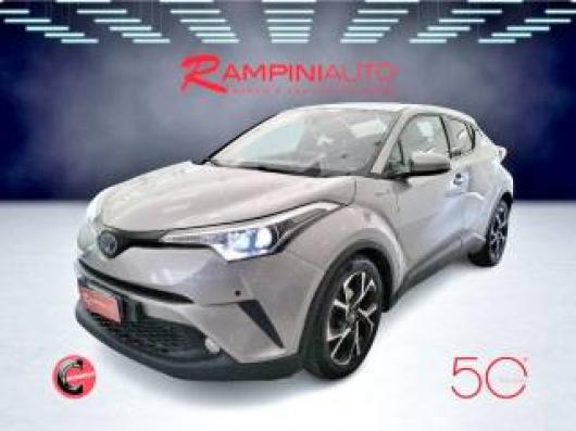 usato TOYOTA C HR