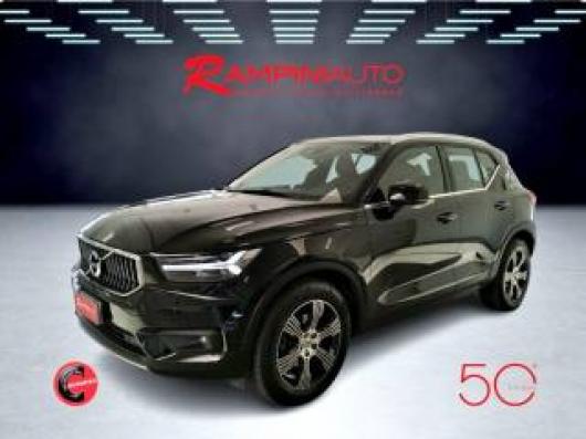 usato VOLVO XC40