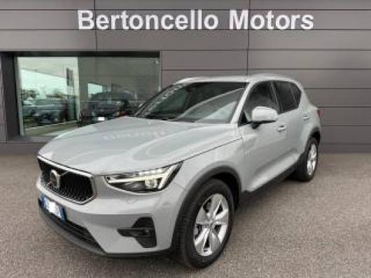 usato VOLVO XC40