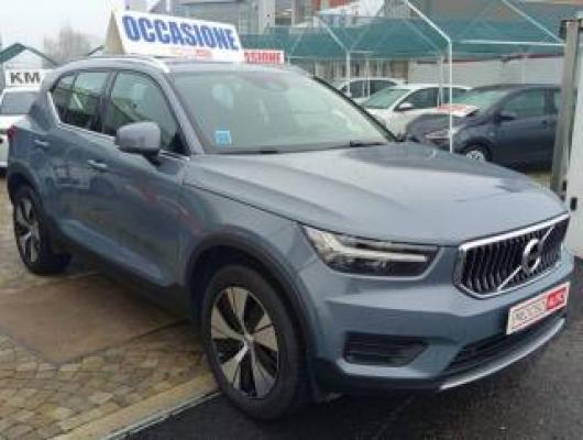 usato VOLVO XC40