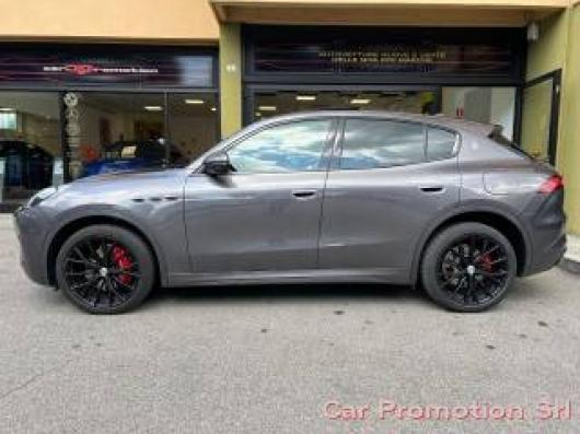 usato MASERATI Grecale
