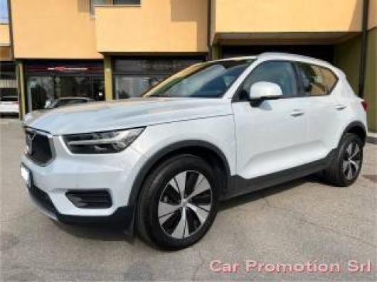 usato VOLVO XC40