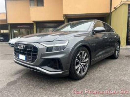 usato AUDI Q8