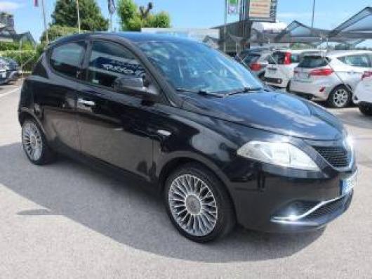 Ypsilon