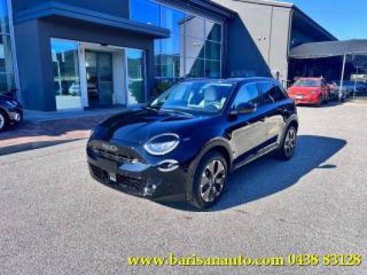 Km 0 FIAT 600
