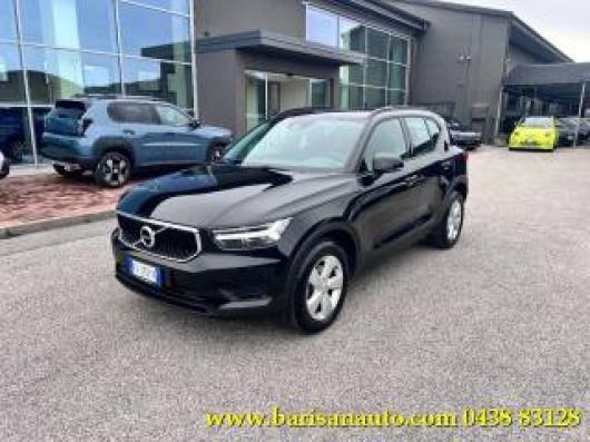 usato VOLVO XC40