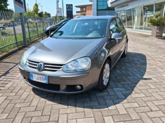 usato VOLKSWAGEN Golf