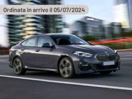 nuovo BMW 216