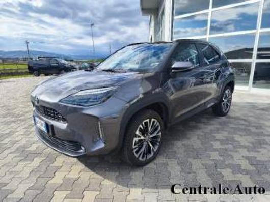 usato TOYOTA Yaris Cross