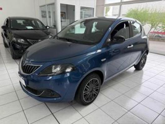 Ypsilon