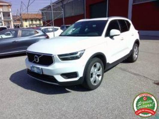 usato VOLVO XC40