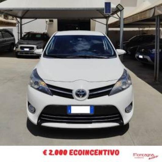 usato TOYOTA Verso