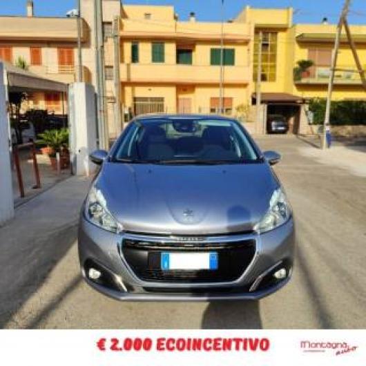 usato PEUGEOT 208