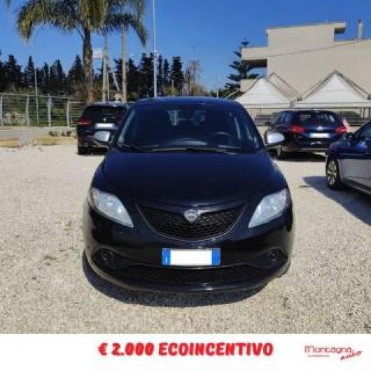 usato LANCIA Ypsilon