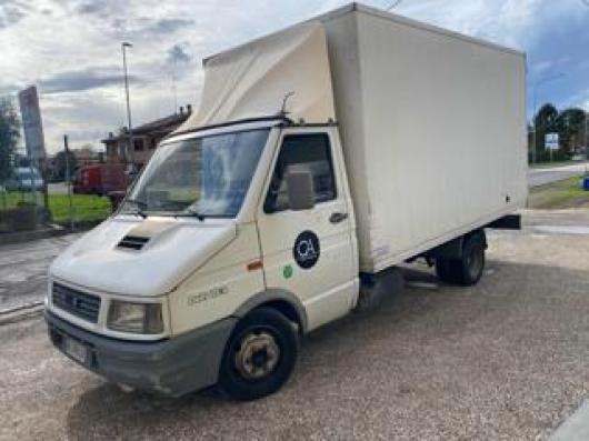 usato IVECO Daily