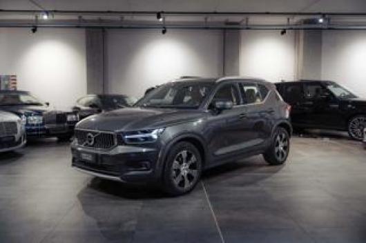 usato VOLVO XC40