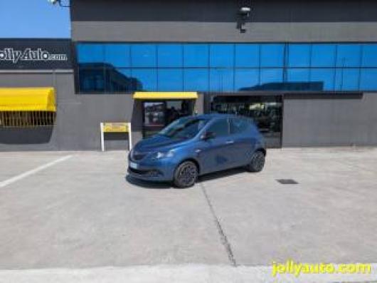 usato LANCIA Ypsilon