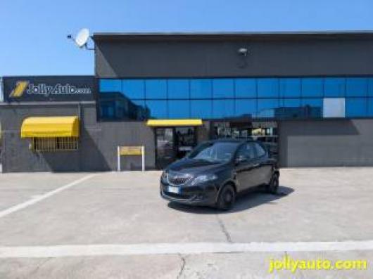 usato LANCIA Ypsilon