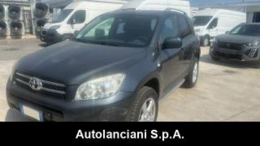 usato TOYOTA RAV 4