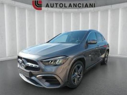 usato MERCEDES GLA 200