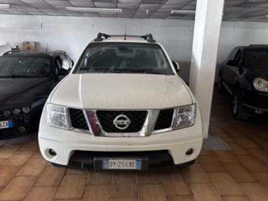 usato NISSAN Navara
