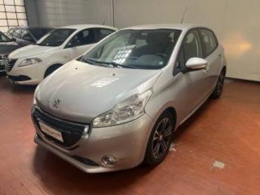 usato PEUGEOT 208