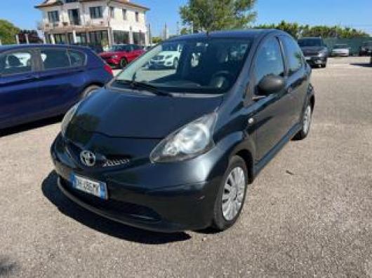 usato TOYOTA Aygo