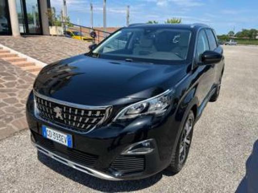 usato PEUGEOT 5008