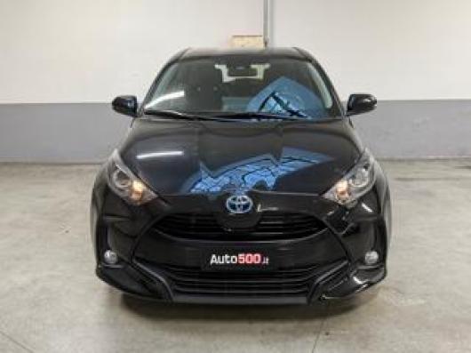 usato TOYOTA Yaris