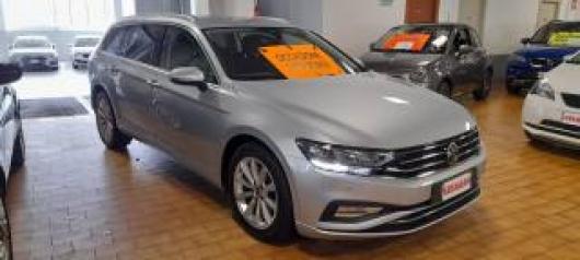 usato VOLKSWAGEN Passat