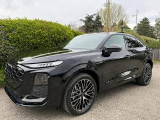 Km 0 AUDI Q3