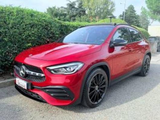 usato MERCEDES GLA 200