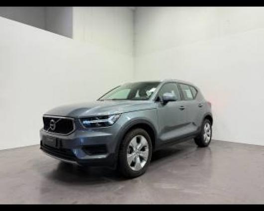 usato VOLVO XC40