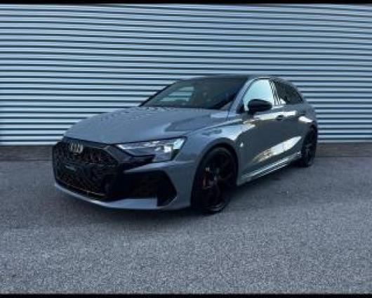 nuovo AUDI RS