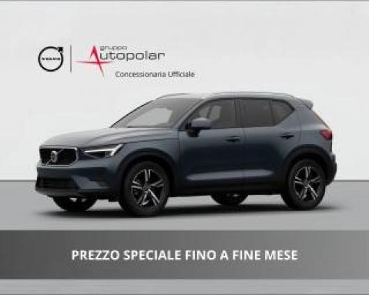 nuovo VOLVO XC40