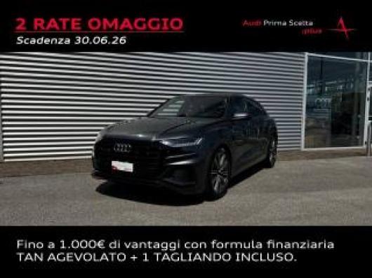 usato AUDI Q8