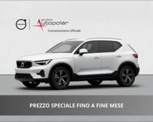 nuovo VOLVO XC40