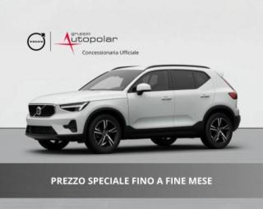 nuovo VOLVO XC40