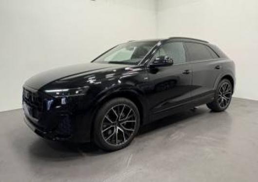 usato AUDI Q8