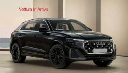 Km 0 AUDI Q8