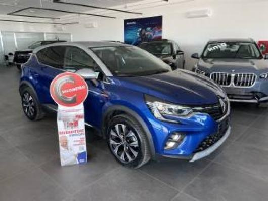 usato RENAULT Captur